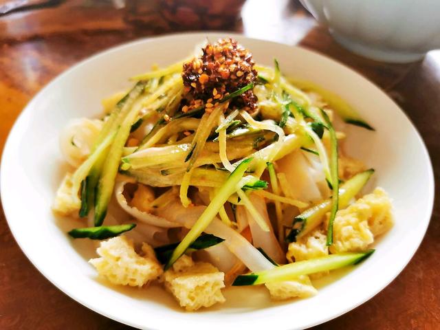 不用推车不用锅，这3种小吃在家做好拿去摆摊，你也能一天挣一千